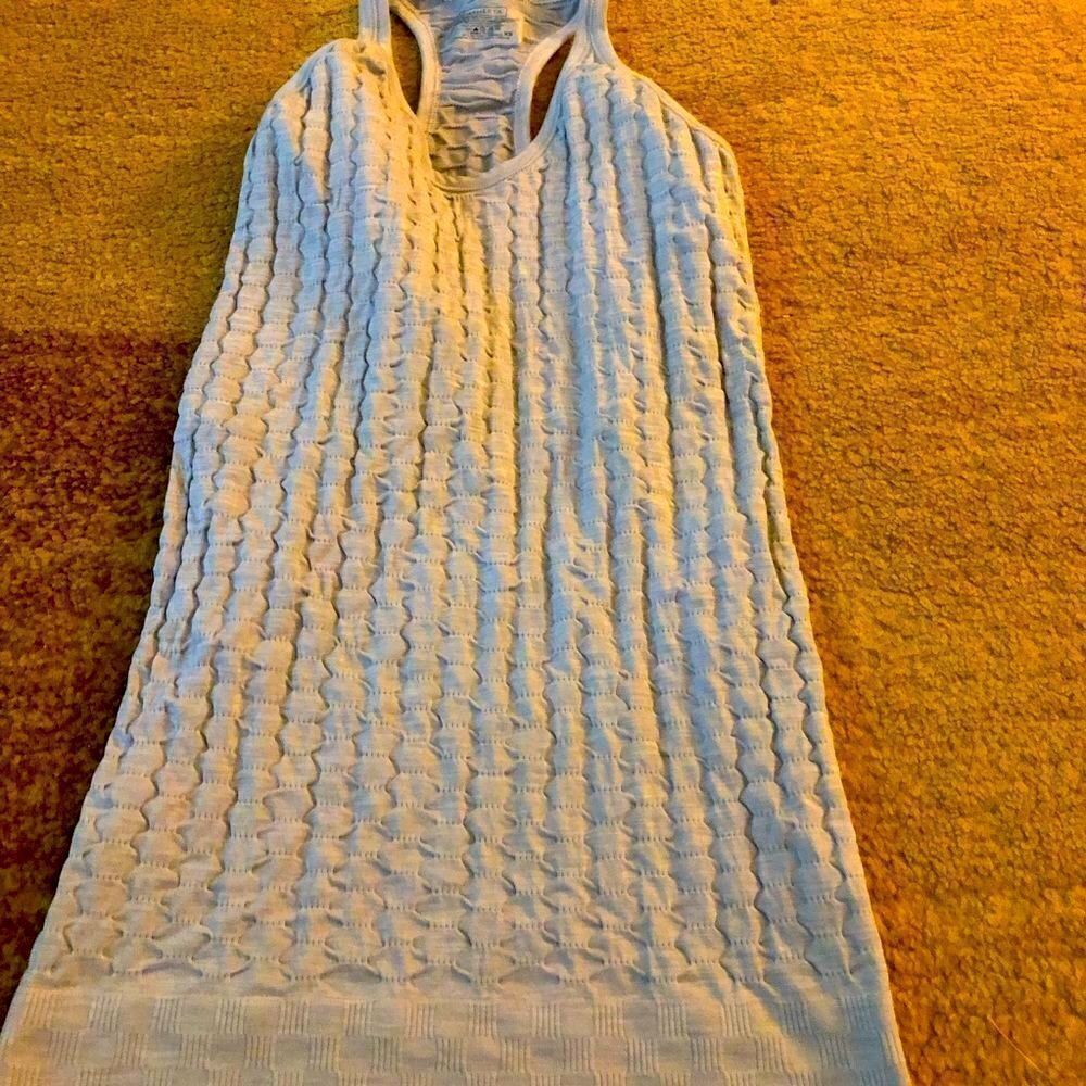 Athleta tank top 